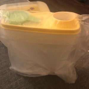 New Jr Cereal container (3.5c)